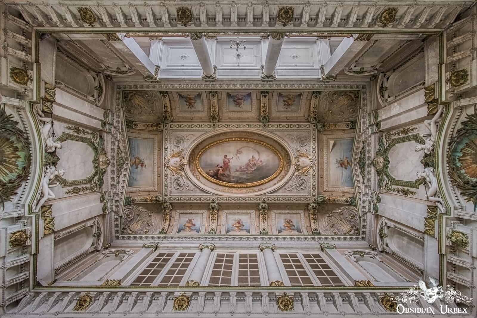 16_alla-italia-belgium-abandoned-spa-with-coffered-and-vaulted-painted-ceiling