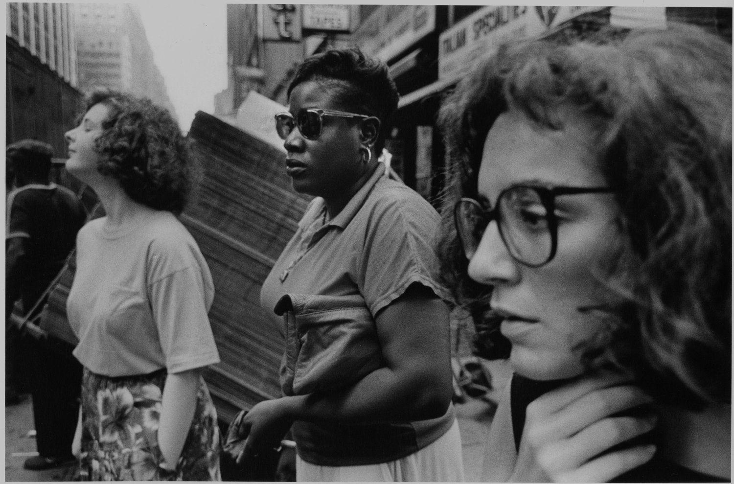 3_women_in_profile_nyc_c_mid_80_s