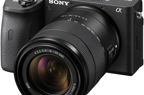 Sony расширила линейку беззеркальных камер APS-C двумя новыми моделями
