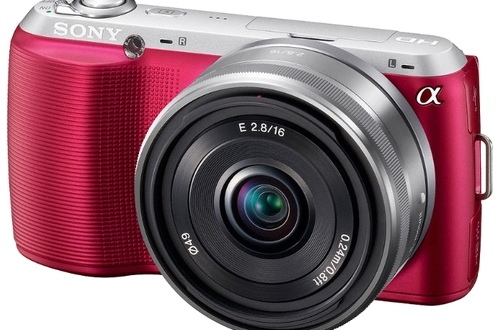 Беззеркальный фотоаппарат Sony NEX-C3 оказался суперлегким и очень простым в управлении
