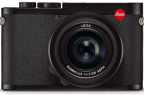 Leica Q2 – компактная камера с полнокадровым сенсором и светосильным объективом.