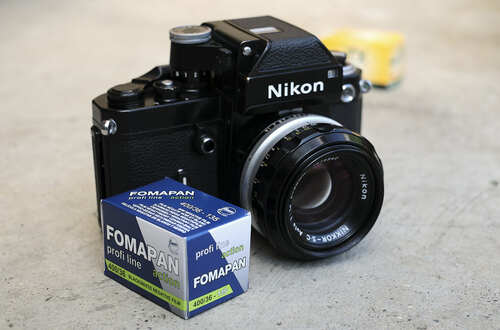 5 кадров с Nikon F2 и рулоном Fomopan 400