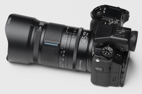 Объектив Irix 45 мм f/1.4 для среднеформатных камер Fujifilm GFX