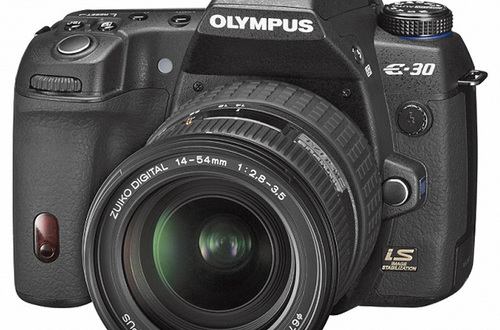 Обзор цифровой зеркальной фотокамеры Olympus E-30