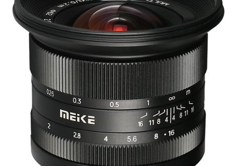 Meike выпустила объектив 12 mm F2.0