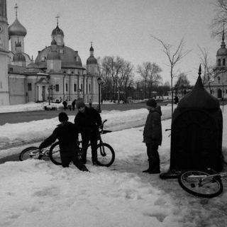 Зимний день... Кремль... Пацаны...Велики....