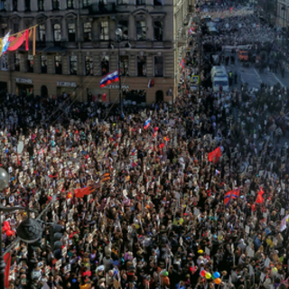 Бессмертный полк на Невском проспекте