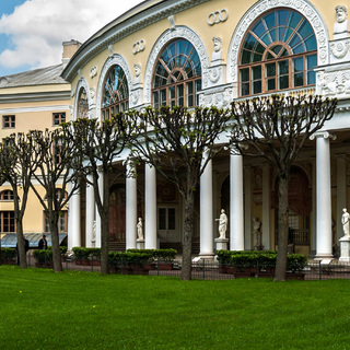 Галерея Павловского дворца