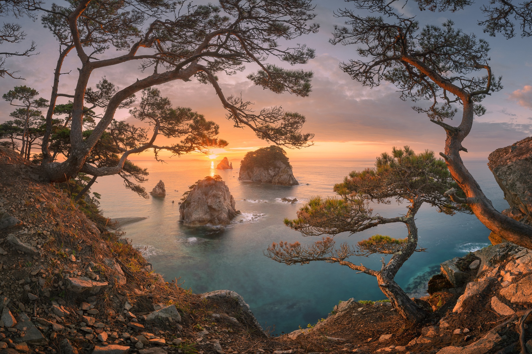 Пейзаж Даниила Коржонова - океан на закате