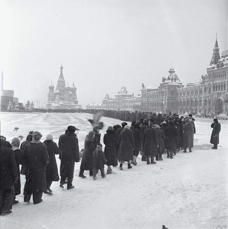 12. К Ленину. Январь 1960 
