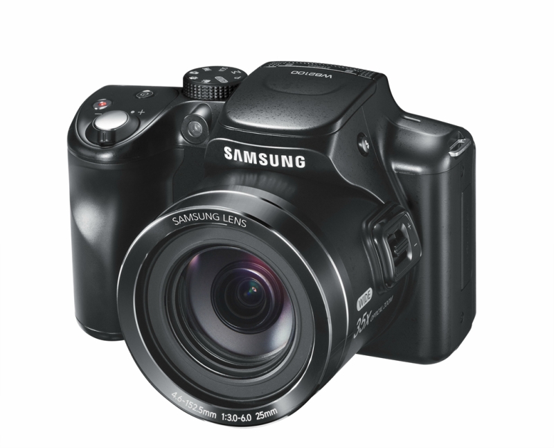 Компактная фотокамера Samsung WB2100