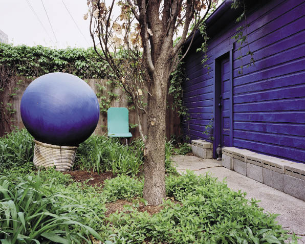 Blue Ball, Blue Wall — Chicago