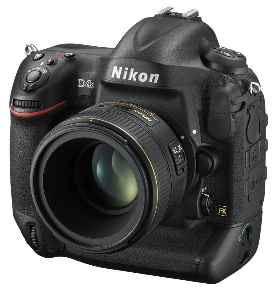 Зеркальная камера Nikon D4S