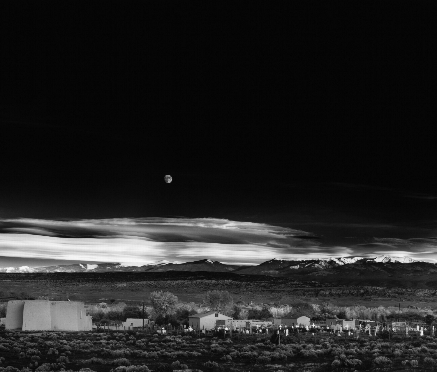 moonrise_hernandez_new_mexico_by_ansel_adams