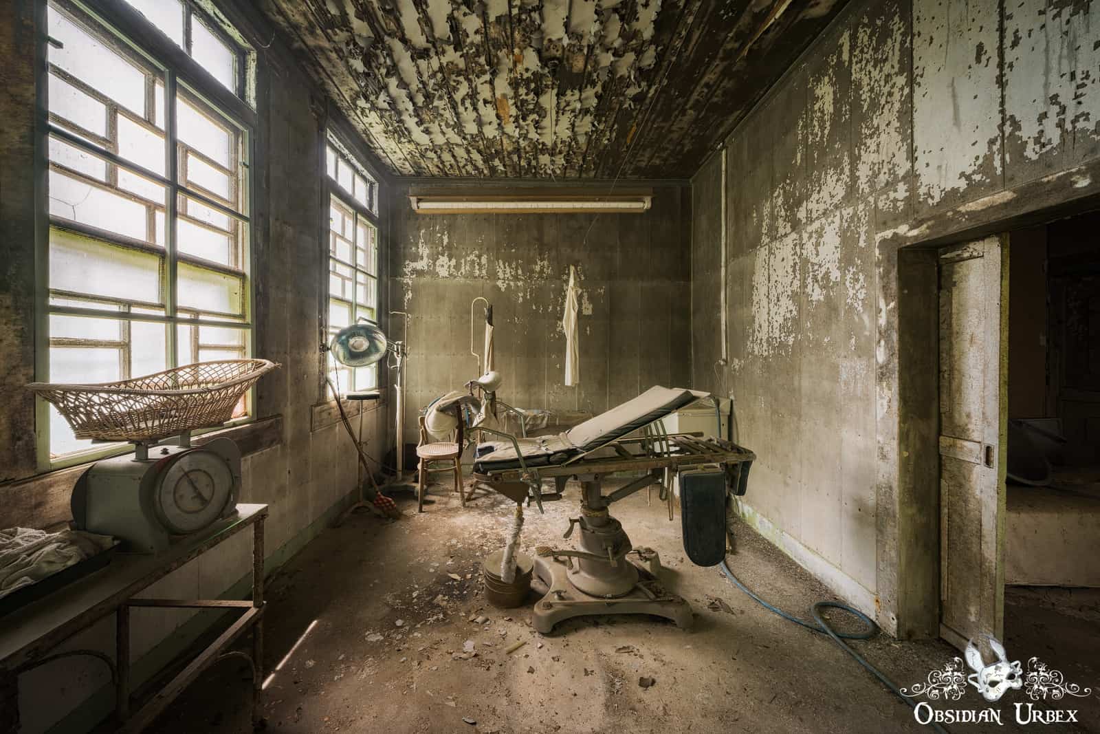 06_sky-blue-clinic-japan-haikyo-abandoned-japanese-hospital