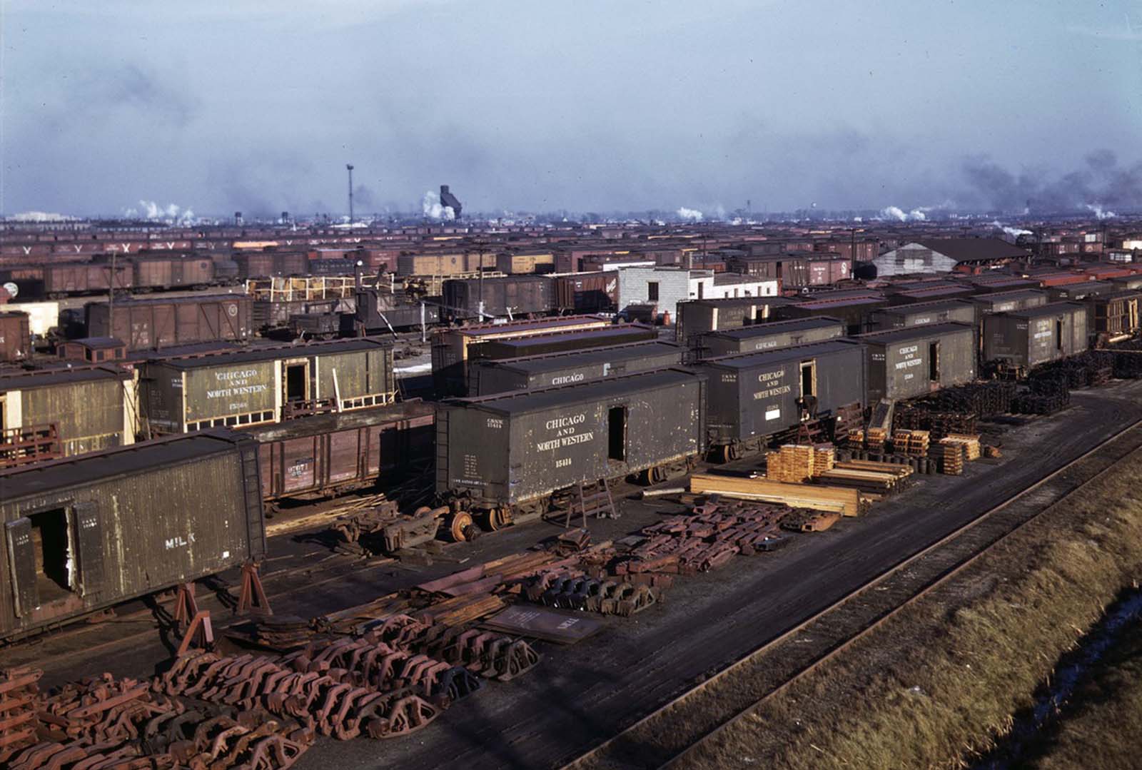 chicagos-rail-yards-color-photographs_16