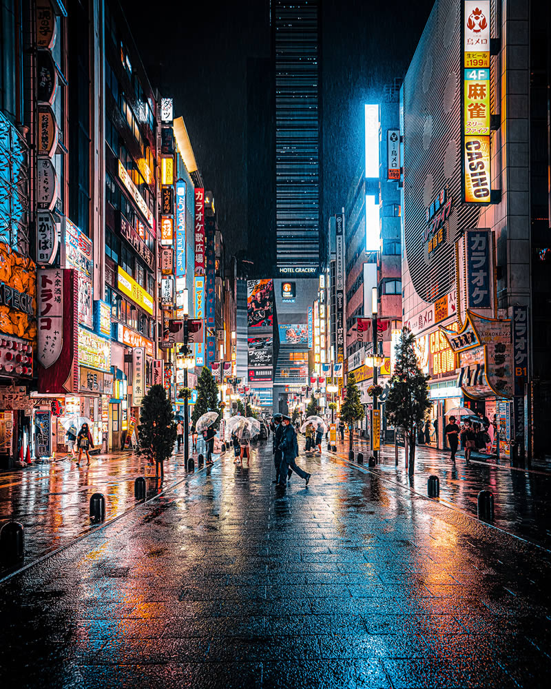 night-photos-of-shinjuku-city-japan-junya-watanabe-03