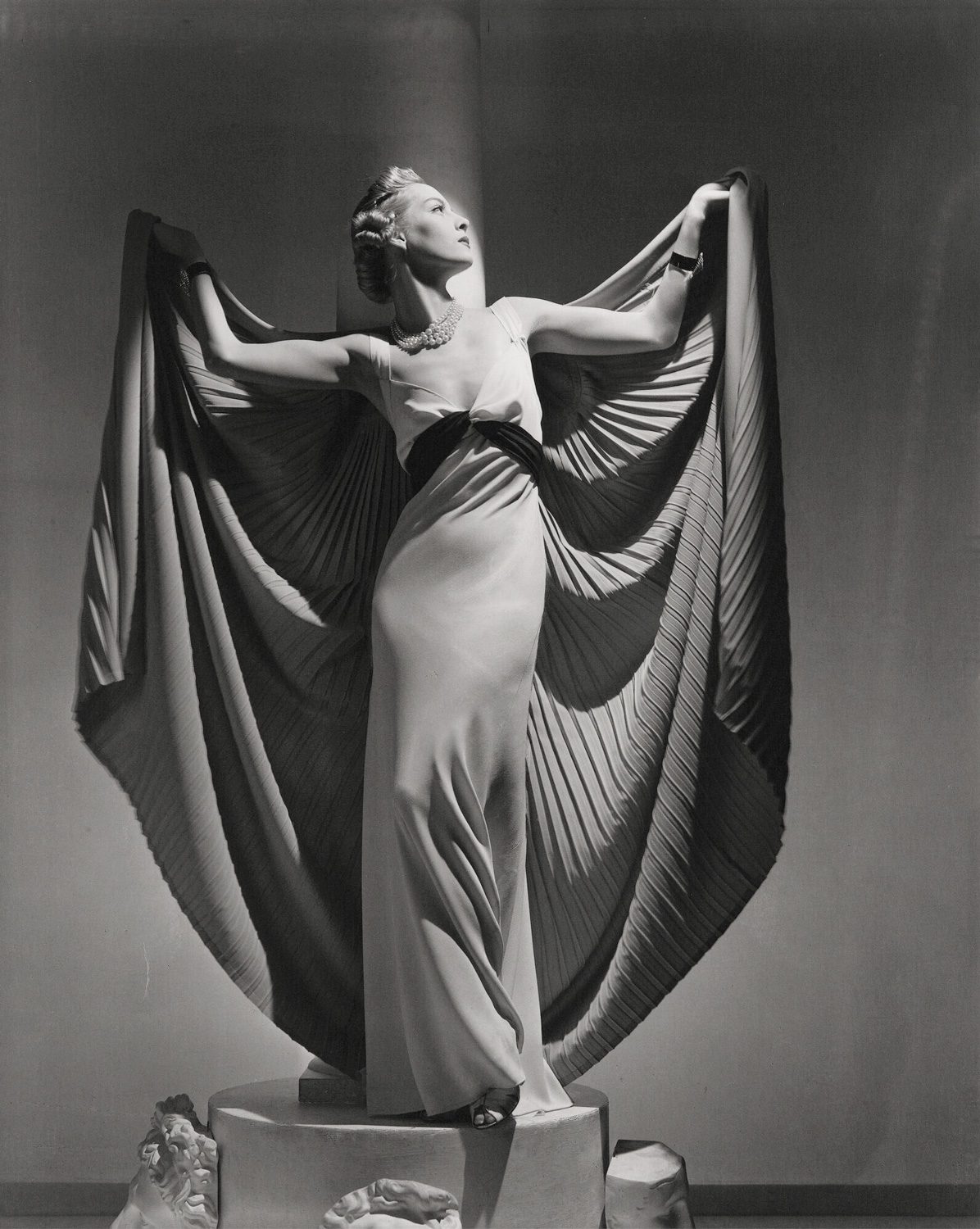 horst-p-horst_helen-bennett-cape-dress-1_jpeg