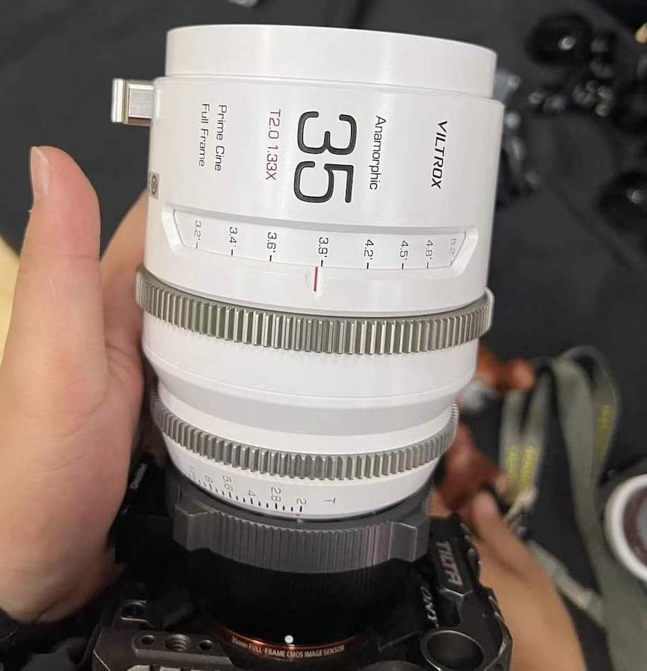 viltrox-35mm-50mm-and-75mm-t2_0-1_33-x-anamorphic-lenses-2_jpeg