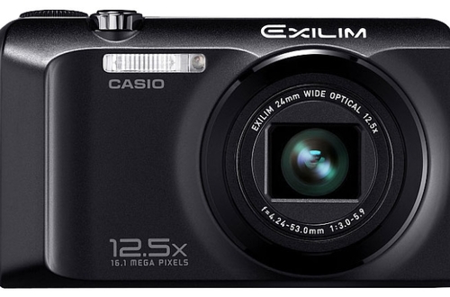 Компактный фотоаппарат Casio Exilim EX-H30 может делать до тысячи фотоснимков на одном заряде аккумулятора