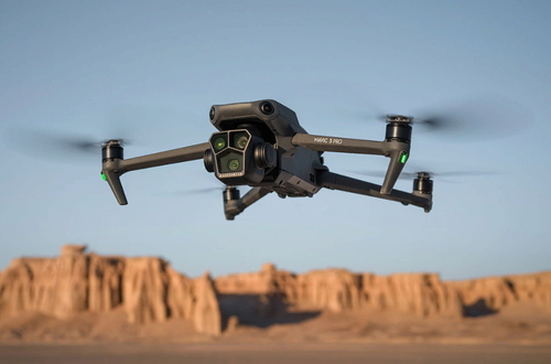 DJI представила Mavic 3 Pro