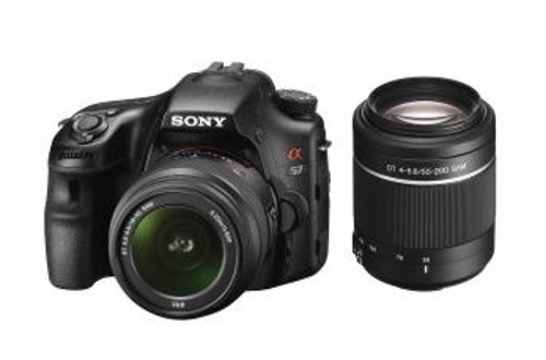 Фотокамера Sony SLT-A57 с полупрозрачным зеркалом снимает движение со скоростью 12 кадров в секунду