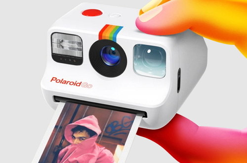 Камера моментальной съёмки Polaroid Go.