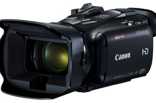 Запечатлейте каждое мгновение с новыми камерами Canon: LEGRIA HF G40 и серией LEGRIA HF R 