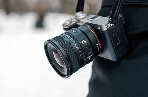 Sony анонсировала объектив FE 16 mm f/1.8 G