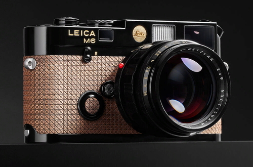 Leica представила эксклюзивный комплект в честь 20-летия аукциона Leitz Photographica
