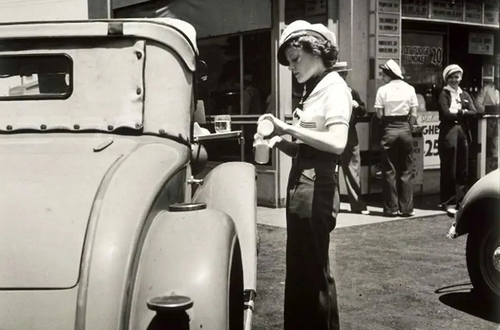 Фотоархив: эпоха закусочных «драйв-ин», 1920-1950 гг