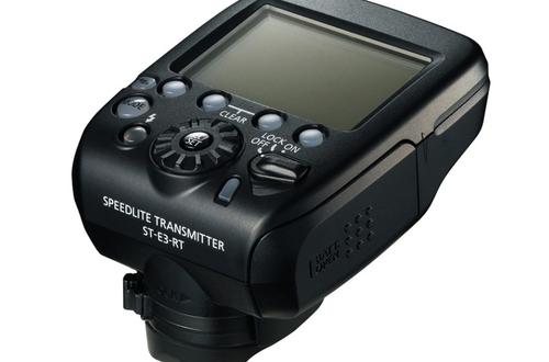Canon представляет вторую версию передатчика Speedlite ST E3 RT