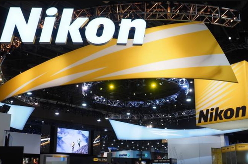 Компания Nikon выиграла судебное дело против  Zeiss и AMS 