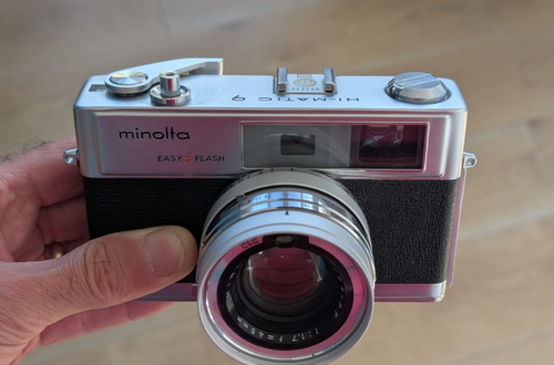 5 кадров на камеру Minolta HiMatic 9 с фотоплёнкой Kentmere 100