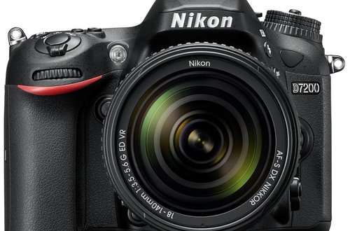 Nikon D7200 – первая зеркальная камера формата DX с системой фокусировки от профессиональных моделей