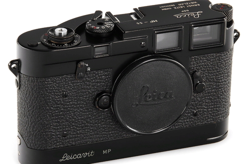 На 39-м аукционе Leitz Photographica будут представлены редкие модели камер, прототип объектива Leica и многое другое.
