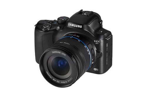 Обзор компактной фотокамеры Samsung NX20