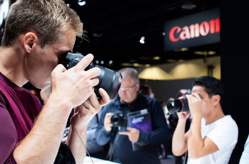 Canon представит новинки съемочной и печатной техники на международной выставке «ФОТОФОРУМ»