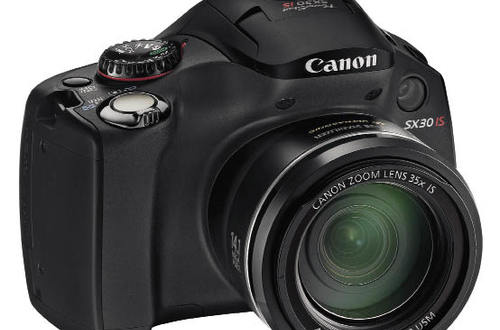 Компактный фотоаппарат Canon PowerShot SX30 IS: размеры этого «компакта» сравнимы с габаритами нормальной зеркалки