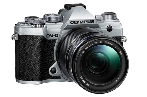 Olympus временно ограничивает доступ к новой прошивке для камеры OM-D E-M5 Mark III