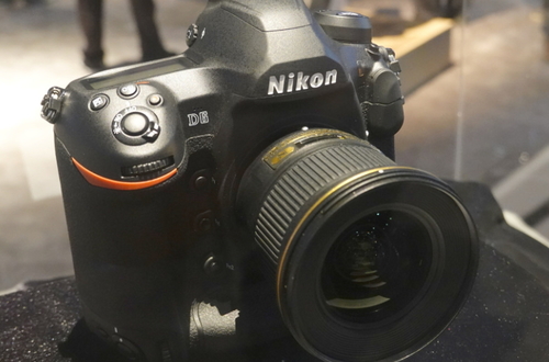 Первый взгляд на Nikon D6
