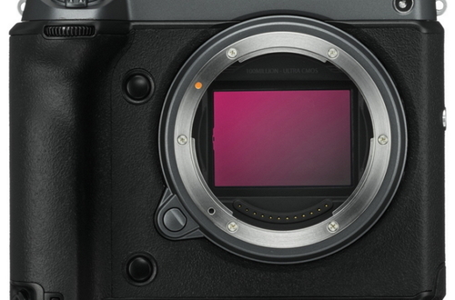 Новости из будущего: Fujifilm завершила разработку среднеформатной беззеркальной камеры GFX 100
