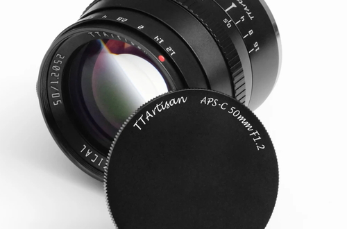 Объектив TTartisan 50 мм f/1.2 для камер APS-C