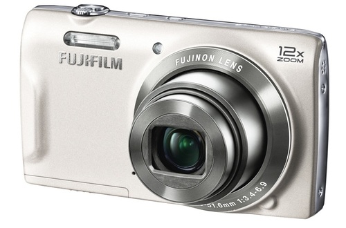 Компактные фотокамеры FUJIFILM FinePix T500 и T550: супертонкие модели с большим зумом для путешествий