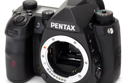 Ricoh объявила о разработке новой цифровой зеркальной камеры Pentax K с сенсором APS-C