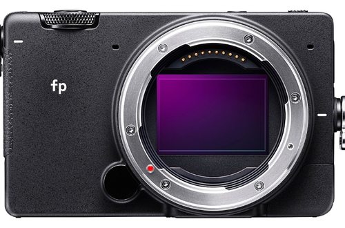 Sigma анонсировала новую полнокадрувую камеру «fp» с байонетом L