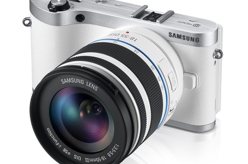 Флагманская камера Samsung NX300: технология DRIMe IV выдает отменную скорострельность и качество изображения