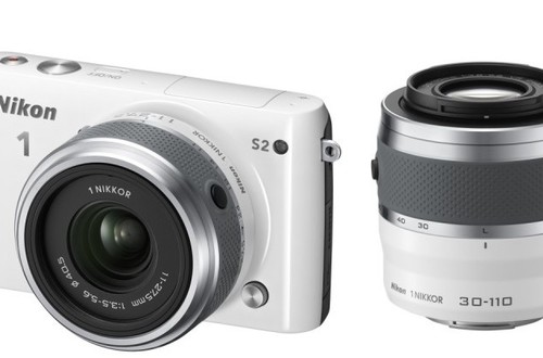 Nikon 1 S2 - всегда оставайтесь в центре внимания с быстрой, компактной и стильной фотокамерой 