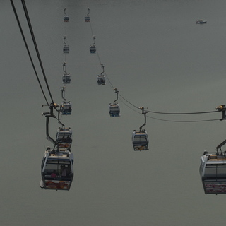 018 Гон Конг.