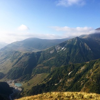 E8684470-0F84-454C-915E-8E6AA6DFC138